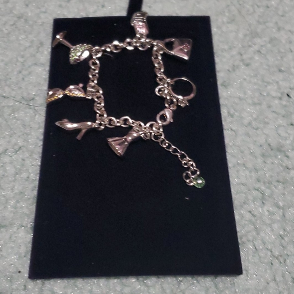 Charm bracelet